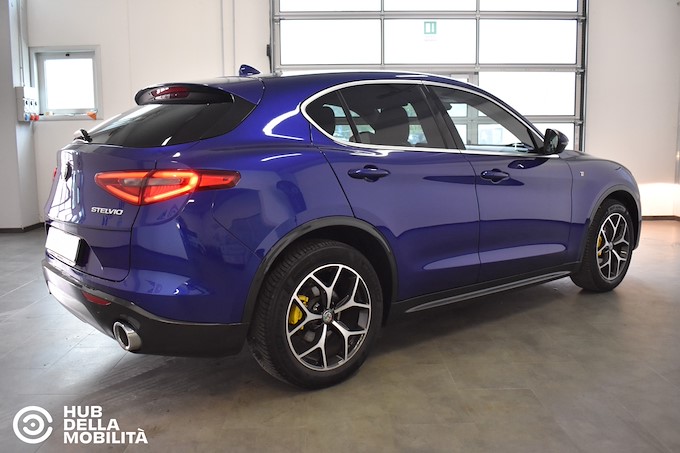 ALFA ROMEO Stelvio 2.2 Turbodiesel 210 CV AT8 Q4 Ti